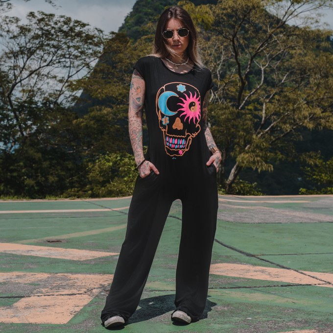 Macacão Caveira Vibes