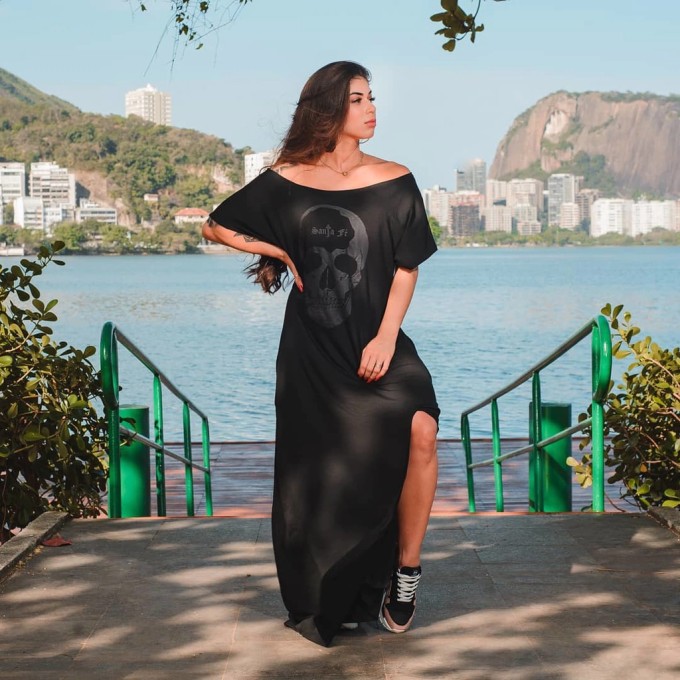 Vestido Longo Gola Canoa Caveira All Black