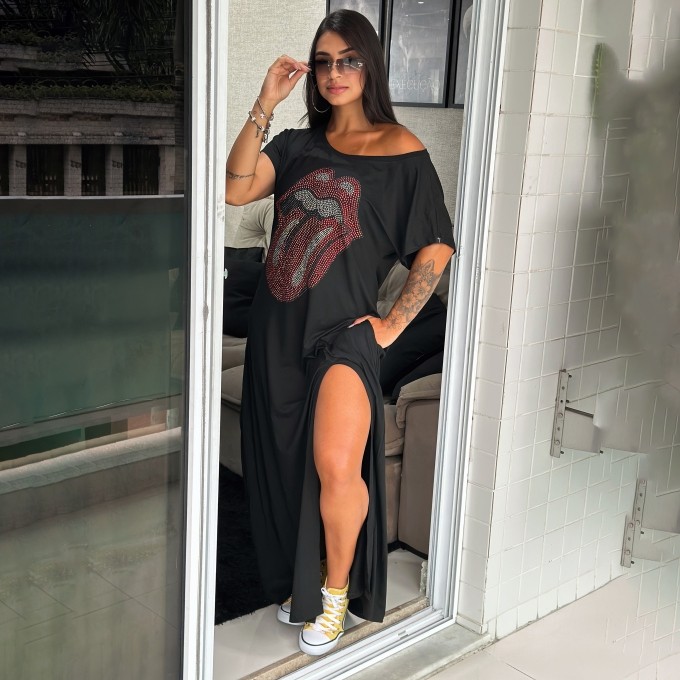 Vestido Gola Canoa Stones Cravejado